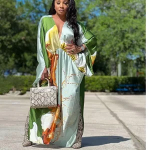 Robe Boubou Longue Imprimée Style Bohème & Africain – Col V et Manches Chauve-Souris