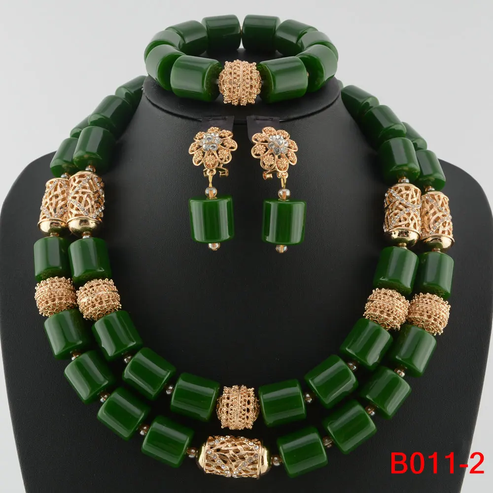 Parure de Bijoux Africains Traditionnels en Perles - Collier Multirang, Bracelet & Boucles d'Oreilles pour Mariage et Cérémonie – Image 25